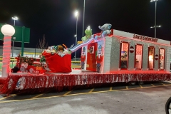 santas-workshop-float