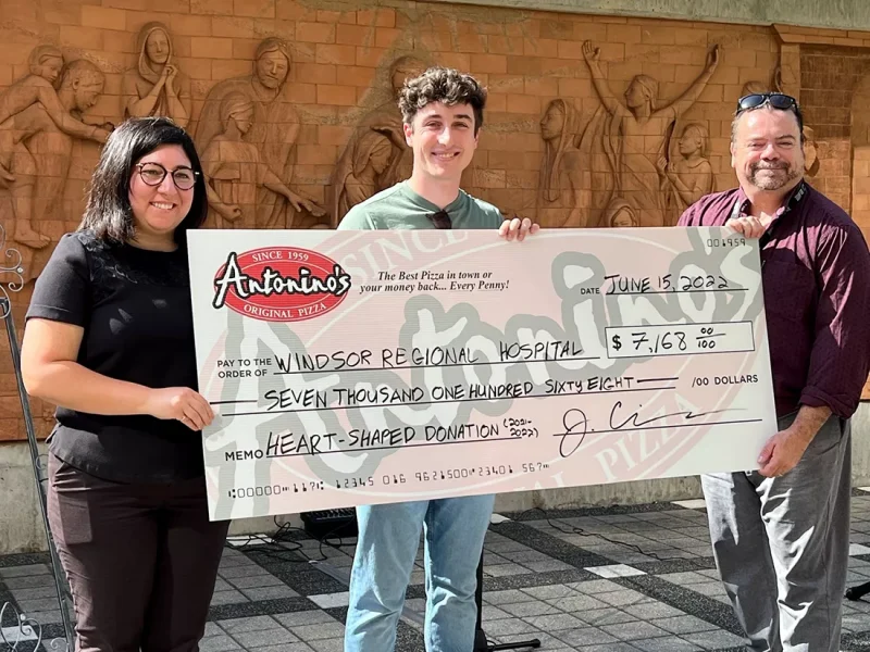 Antoninos Original Pizza cheque presentation - Biz X magazine