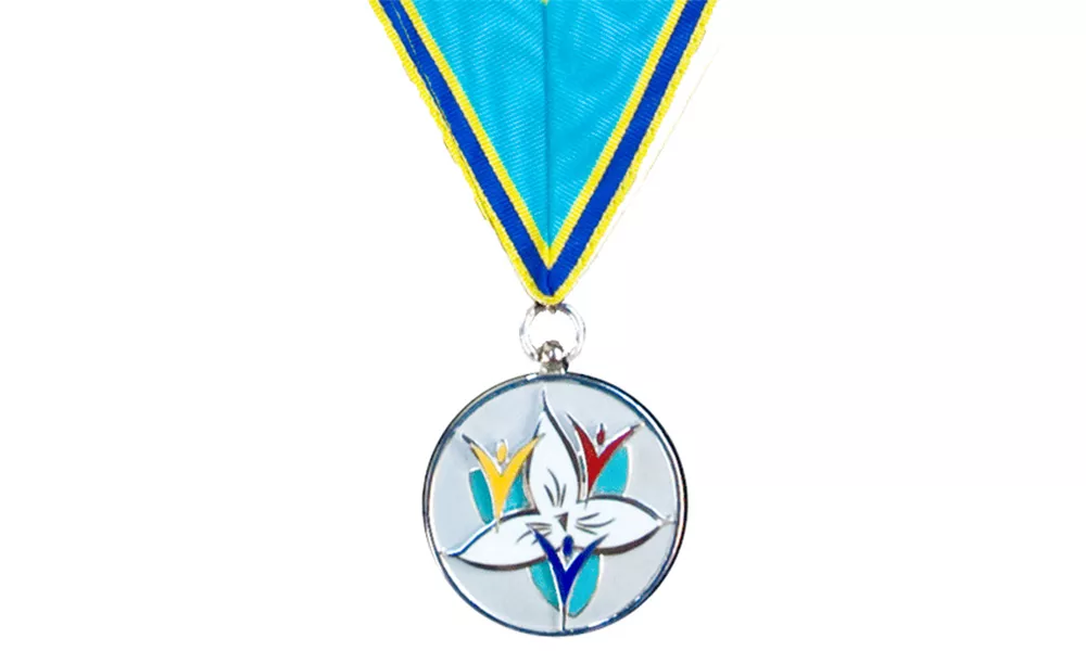 Ontario Medal for Young Volunteers - Biz X magazine